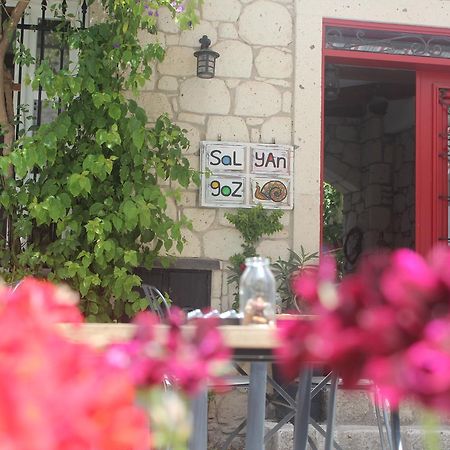 Salyangoz Bed and Breakfast Alaçatı Exteriör bild