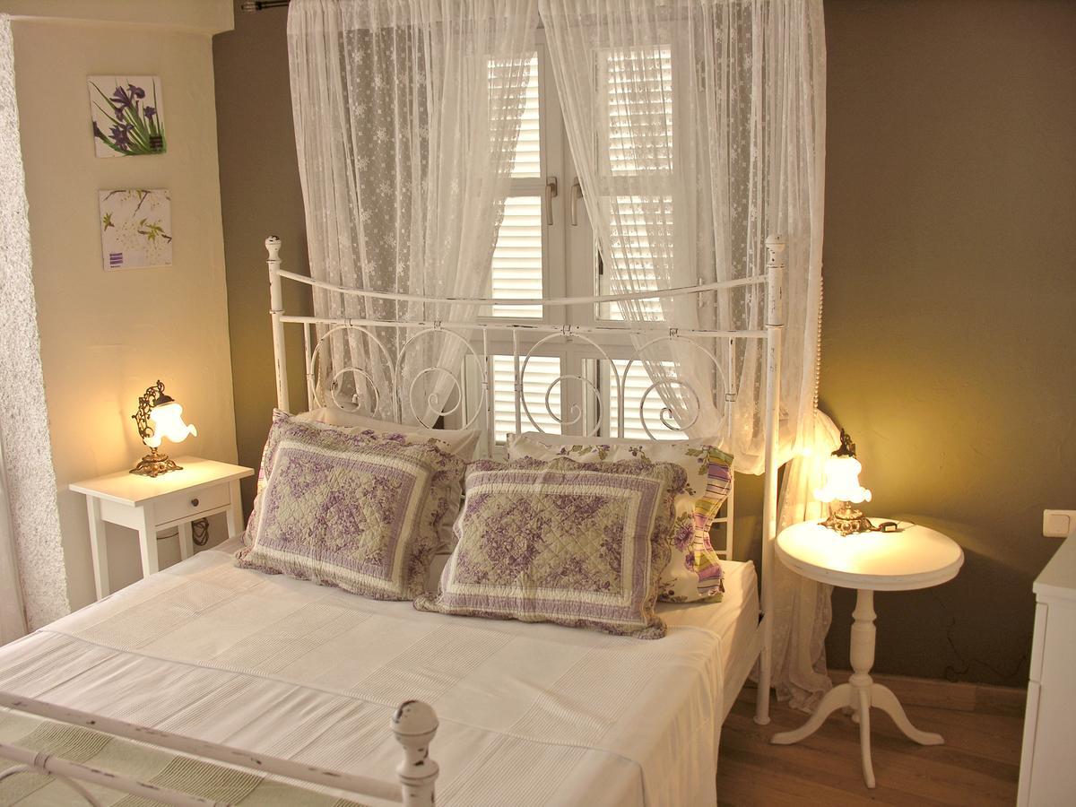 Salyangoz Bed and Breakfast Alaçatı Exteriör bild