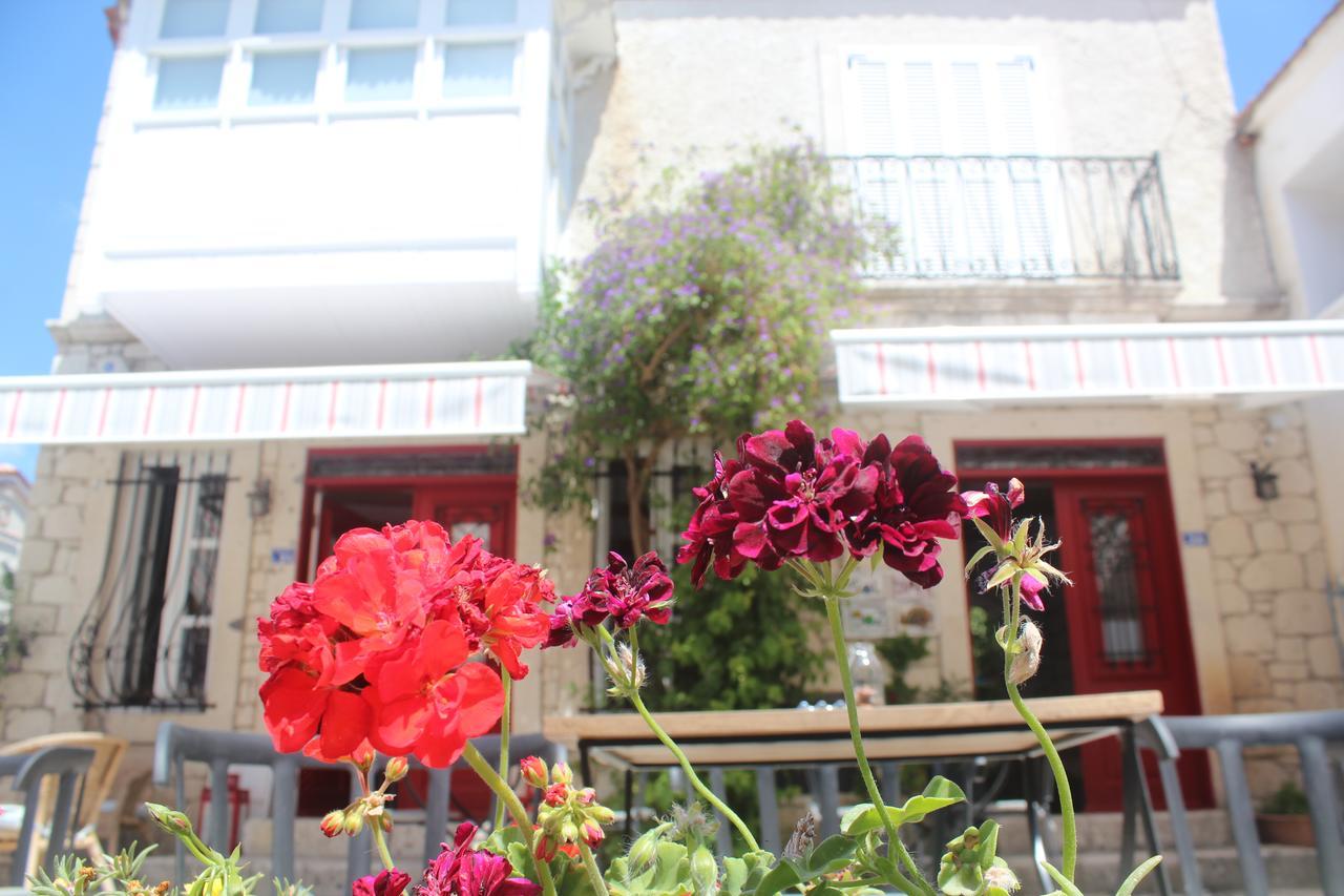 Salyangoz Bed and Breakfast Alaçatı Exteriör bild